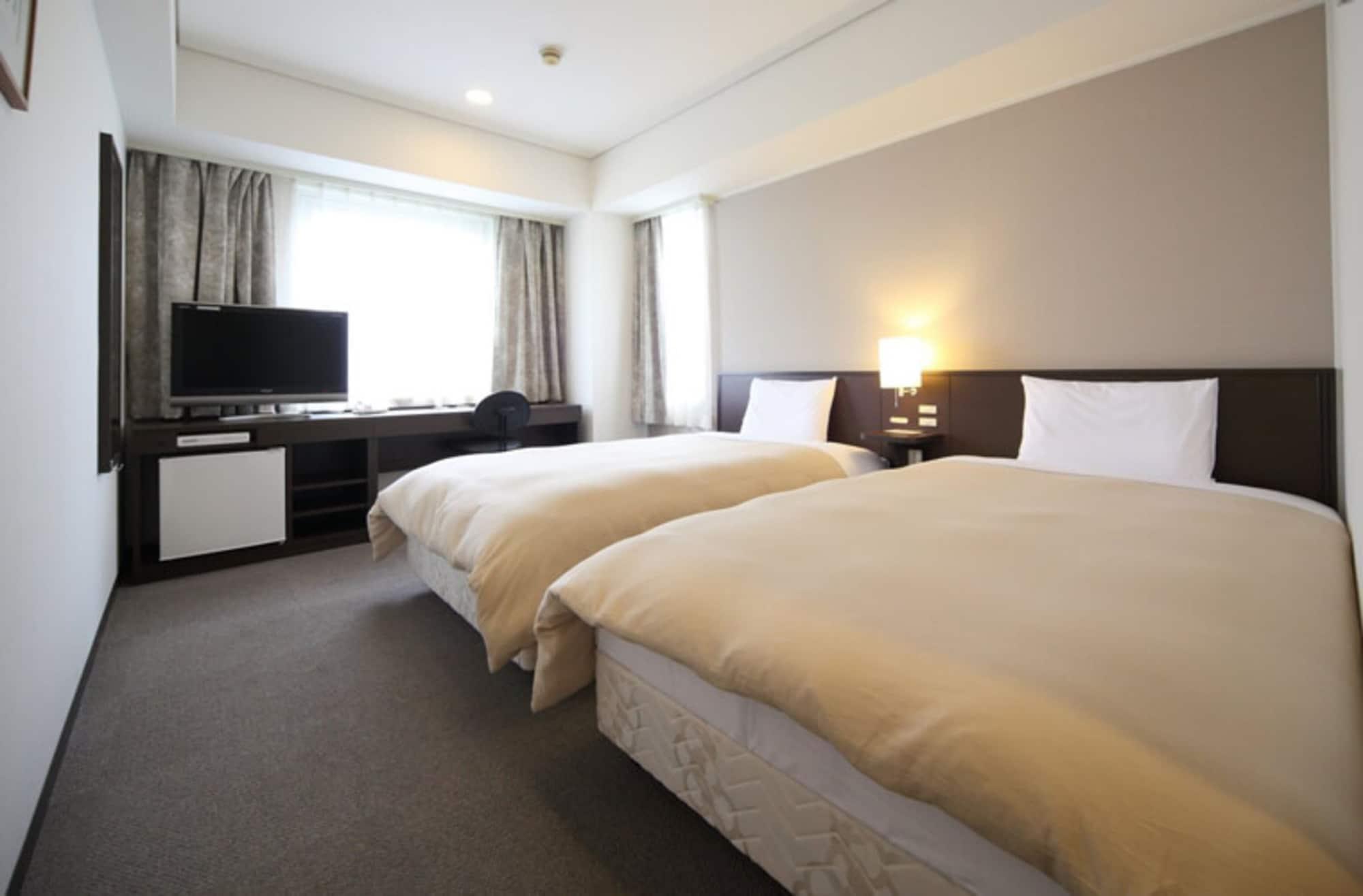 Hotel Park Side Hiroshima Peace Park Bagian luar foto