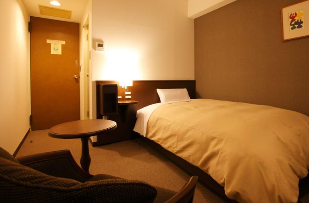 Hotel Park Side Hiroshima Peace Park Bagian luar foto