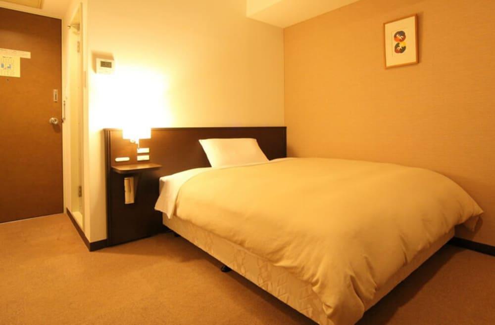 Hotel Park Side Hiroshima Peace Park Bagian luar foto